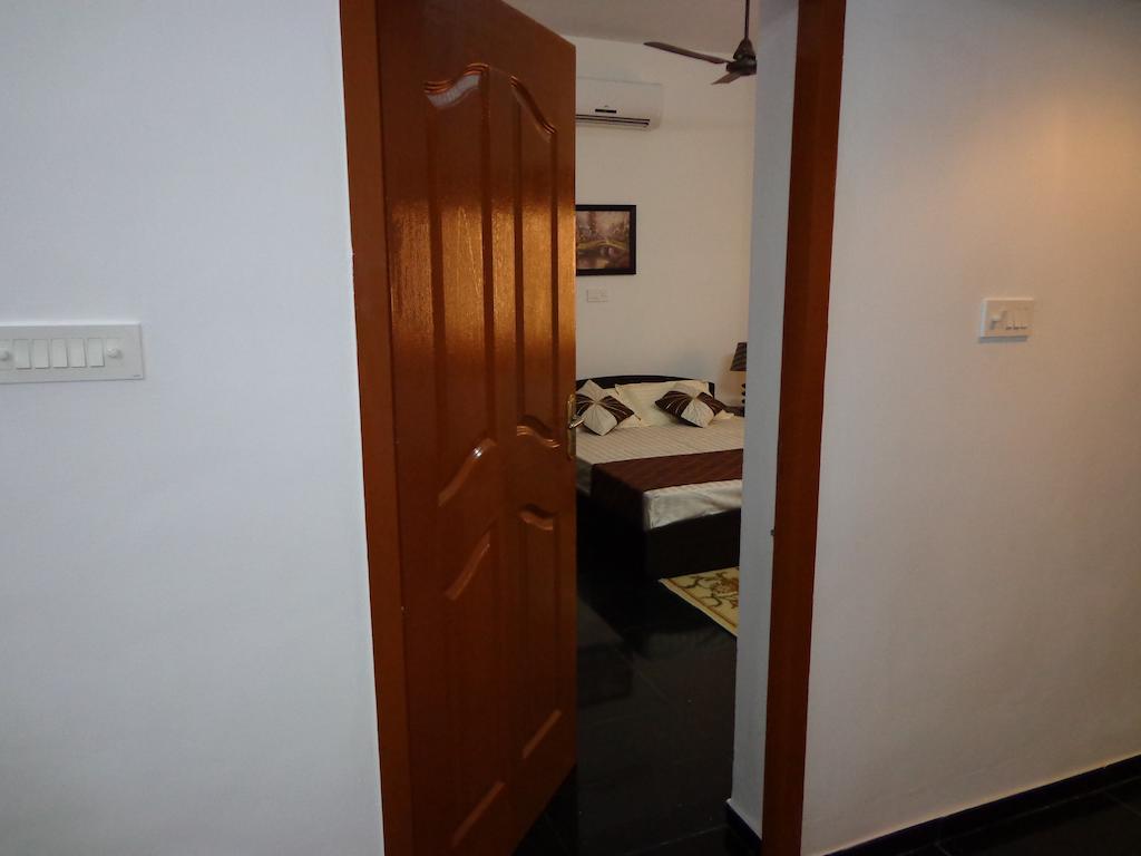 Remisha Service Apartments Chennai Exterior photo