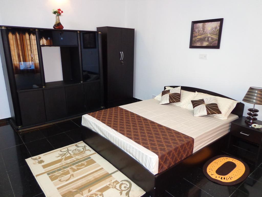 Remisha Service Apartments Chennai Exterior photo